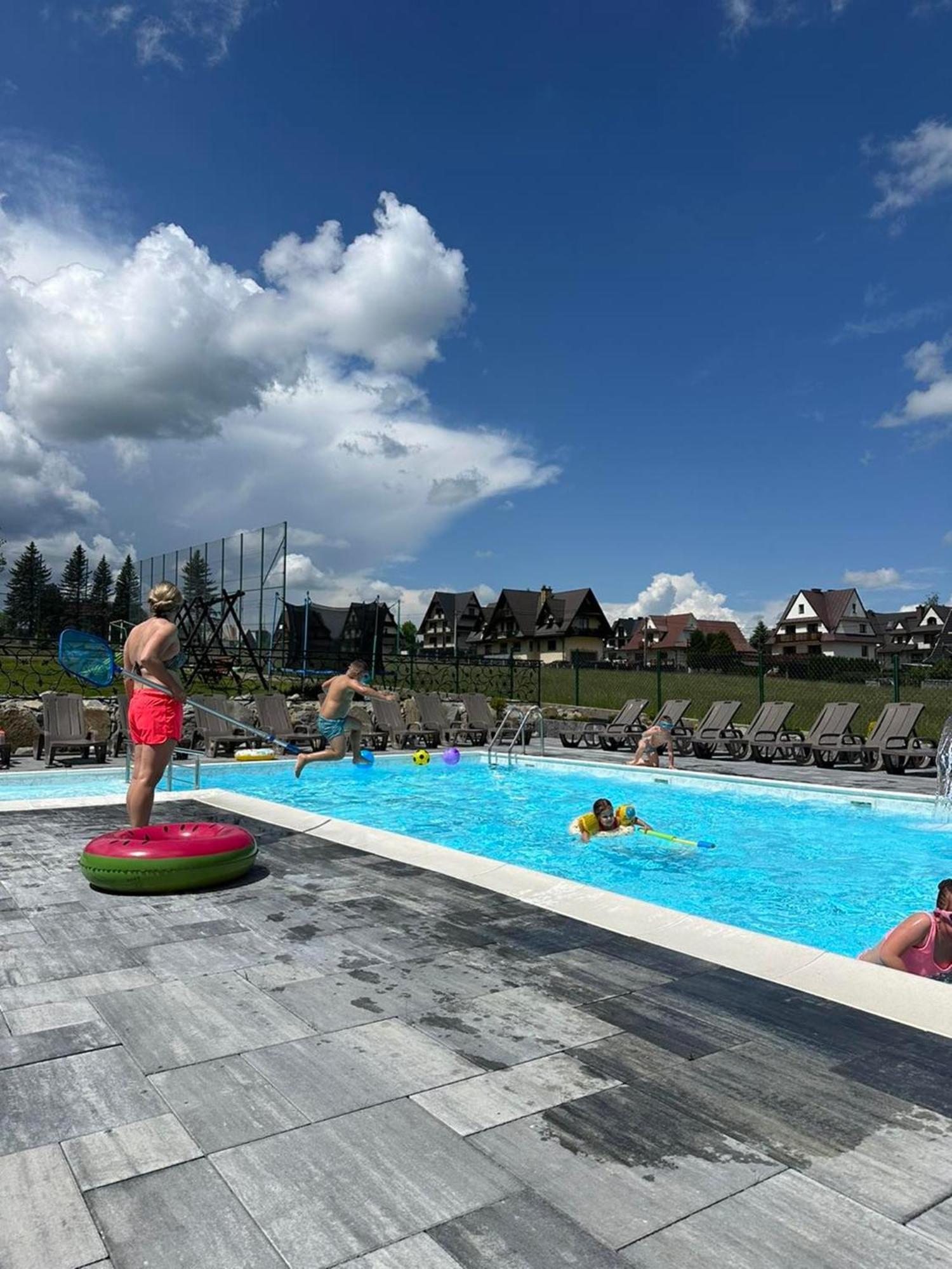Domki Gawra Z Jacuzzi Zakopane Buitenkant foto